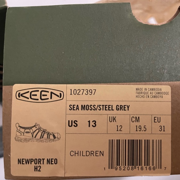 New Keen Newport Neo H2 Sandals for kids size 13 in Sea Moss and Steel Grey - Picture 5 of 5